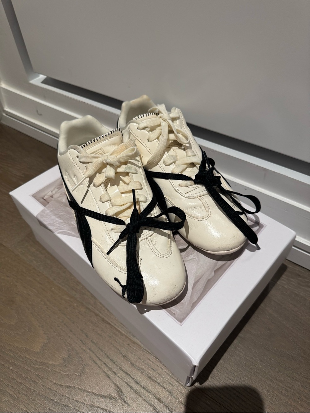 PUMA x ROSÉ Speedcat Lea Sneakers in Warm White size 8.5
